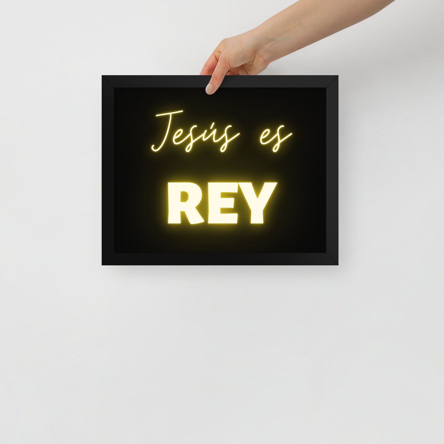 Póster con marco - Jesús es Rey